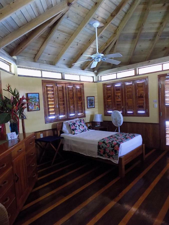 Mango Creek Lodge Port Royal Exterior foto