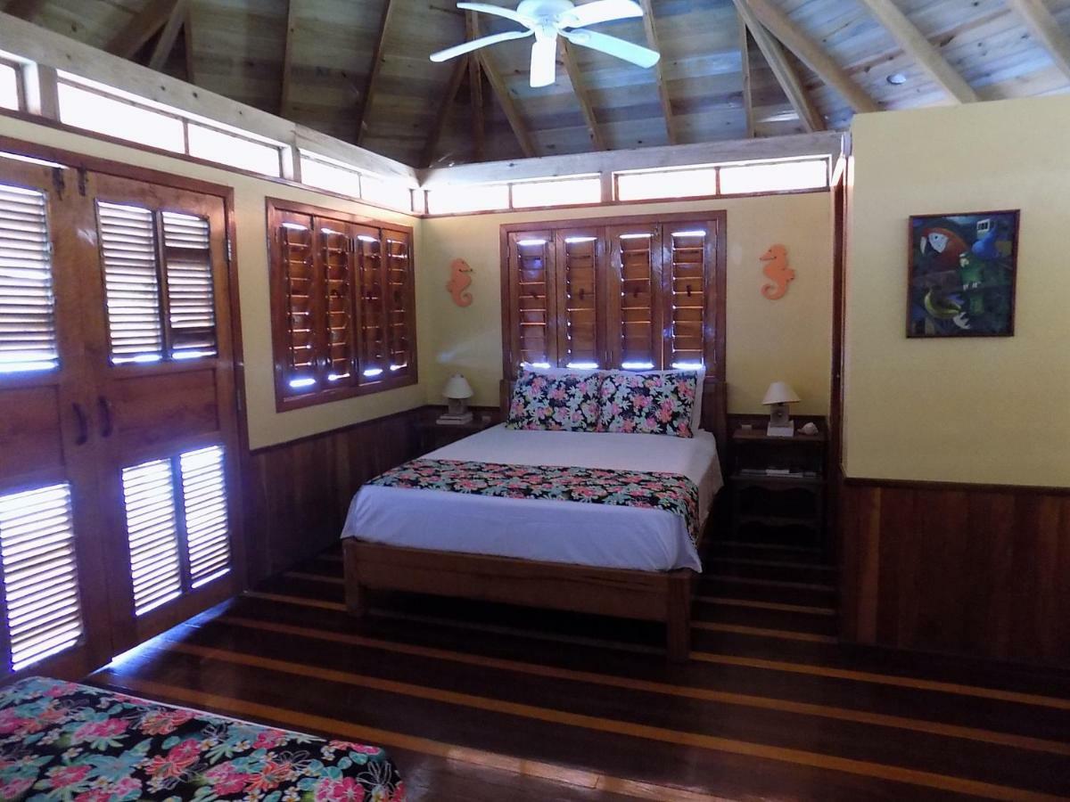 Mango Creek Lodge Port Royal Exterior foto